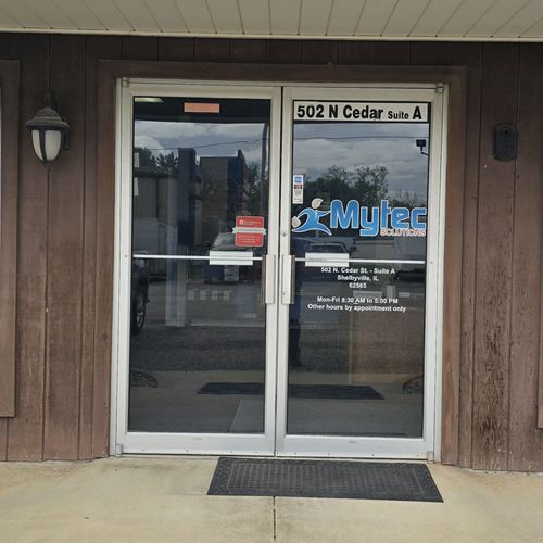 Exterior of the SalvageData location at 502 N Cedar St, Suite A, Shelbyville, IL 62565