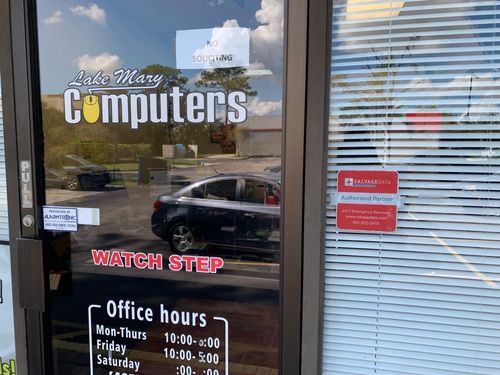 Exterior of the SalvageData location at 118 Middle St, Ste 1016, Lake Mary, FL 32746