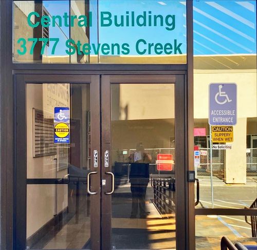 Exterior of the SalvageData location at 3777 Stevens Creek Blvd, Santa Clara, CA 95051