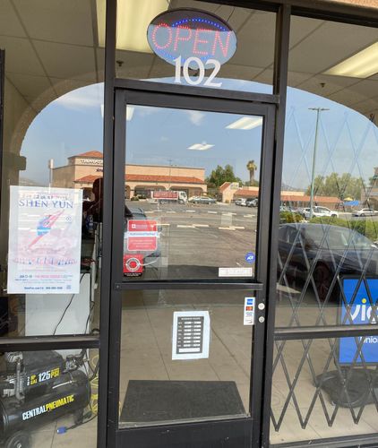 Exterior of the SalvageData location at 1451 Rimpau Ave Suite 102, Corona, CA 92879