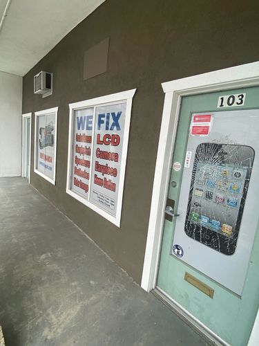 Exterior of the SalvageData location at 21618 Golden Triangle Rd, Santa Clarita, CA 91350