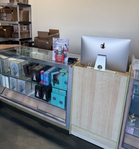 SalvageData data recovery drop-off box inside the location at 3034 NW 72nd Ave, Miami, FL 33122